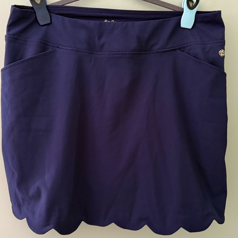 Lilly Pulitzer Navy Luxletic Scalloped Skort Size 14